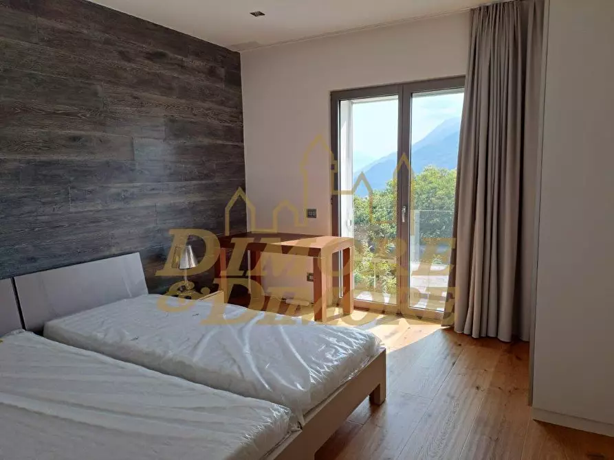 Immagine 28 di Villa in vendita  a Cannobio
