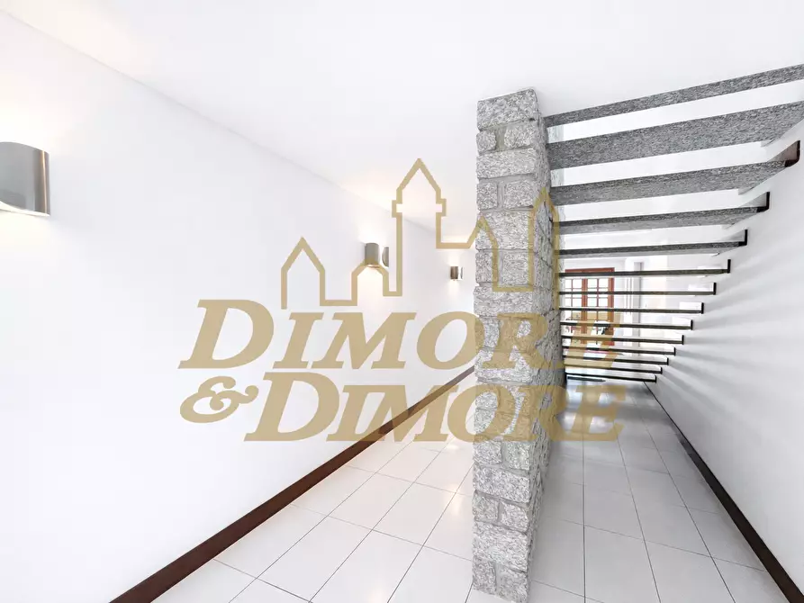 Immagine 40 di Villa in vendita  in Via Ludovico Ariosto 18 a Varese