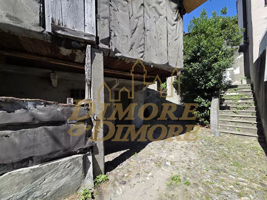 Immagine 5 di Rustico / casale in vendita  a Premosello-Chiovenda