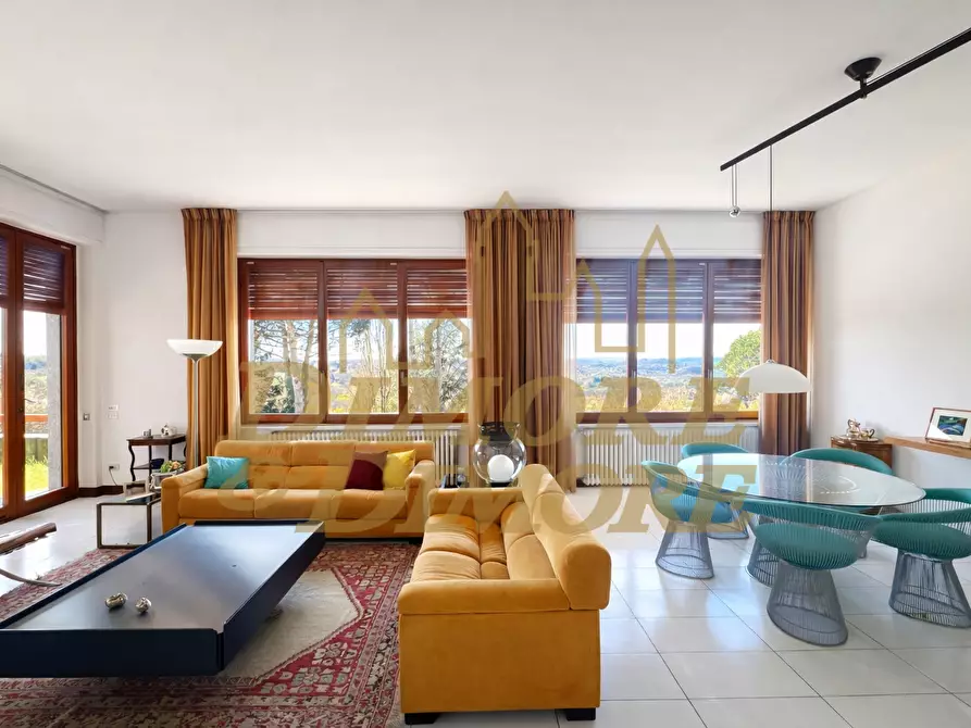 Immagine 4 di Villa in vendita  in Via Ludovico Ariosto 18 a Varese