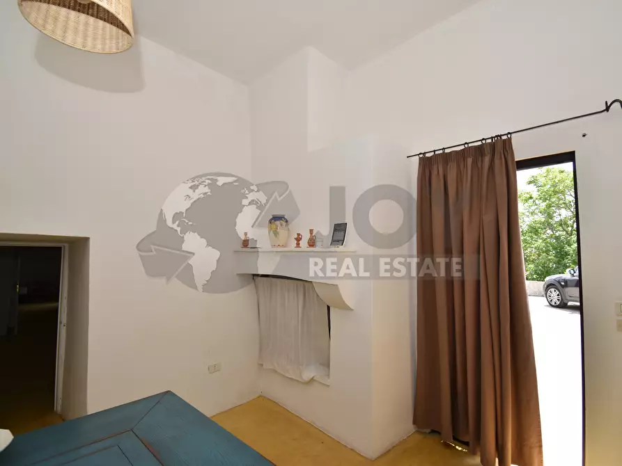 Immagine 39 di Villa in vendita  in Via Carlo Donat Cattin 63 a Specchia