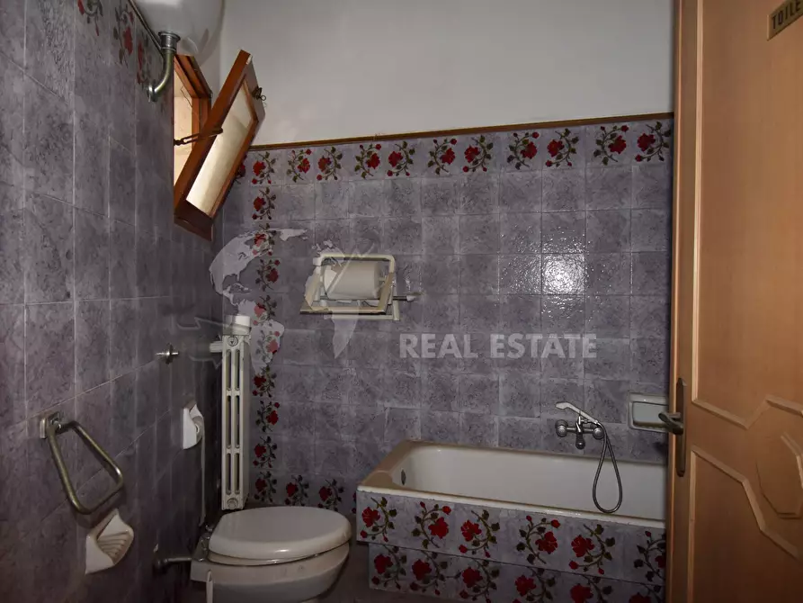 Immagine 24 di Appartamento in vendita  in via maremonti 50 a Campi Salentina