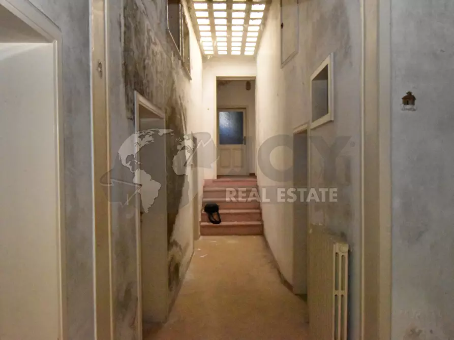 Immagine 10 di Casa indipendente in vendita  in Via G. Leuzzi 11 a Galatone