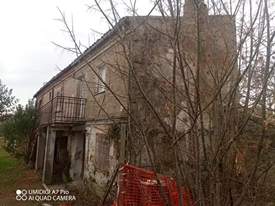 Immagine 5 di Rustico / casale in vendita  in VIA VECCHIA SCORCIOSA a Fossacesia