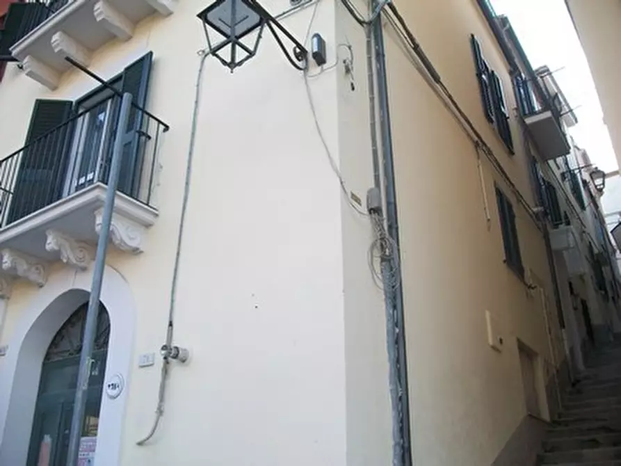 Immagine 19 di Locale commerciale in affitto  in VIA VALERA a Lanciano