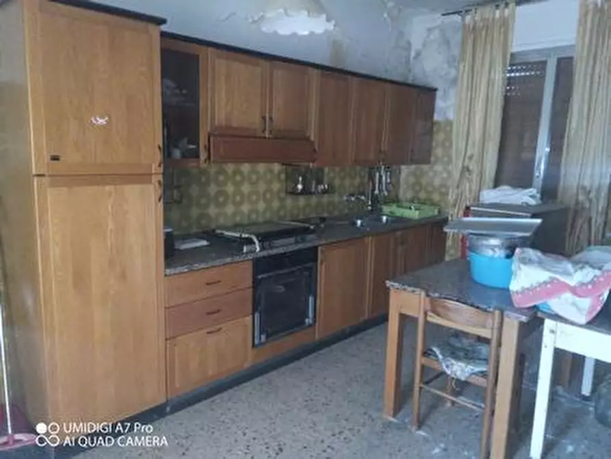 Immagine 9 di Rustico / casale in vendita  in VIA DE THOMASSIS a Castel Frentano