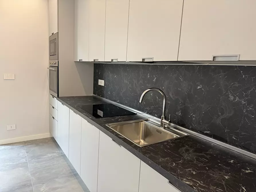 Immagine 15 di Quadrilocale in vendita  in Via Dante a Alassio