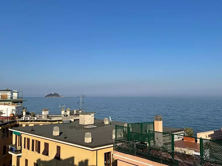 Immagine 1 di Attico in vendita  a Alassio