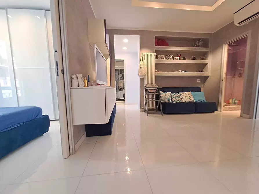 Immagine 3 di Appartamento in vendita  in Via Bogliolo a Alassio