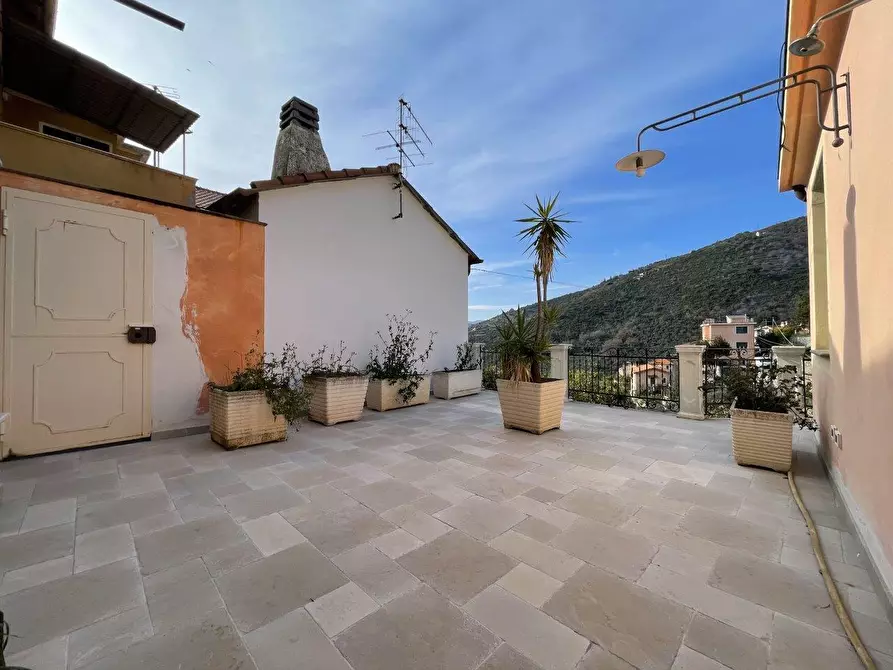 Immagine 14 di Villetta a schiera in vendita  a Alassio