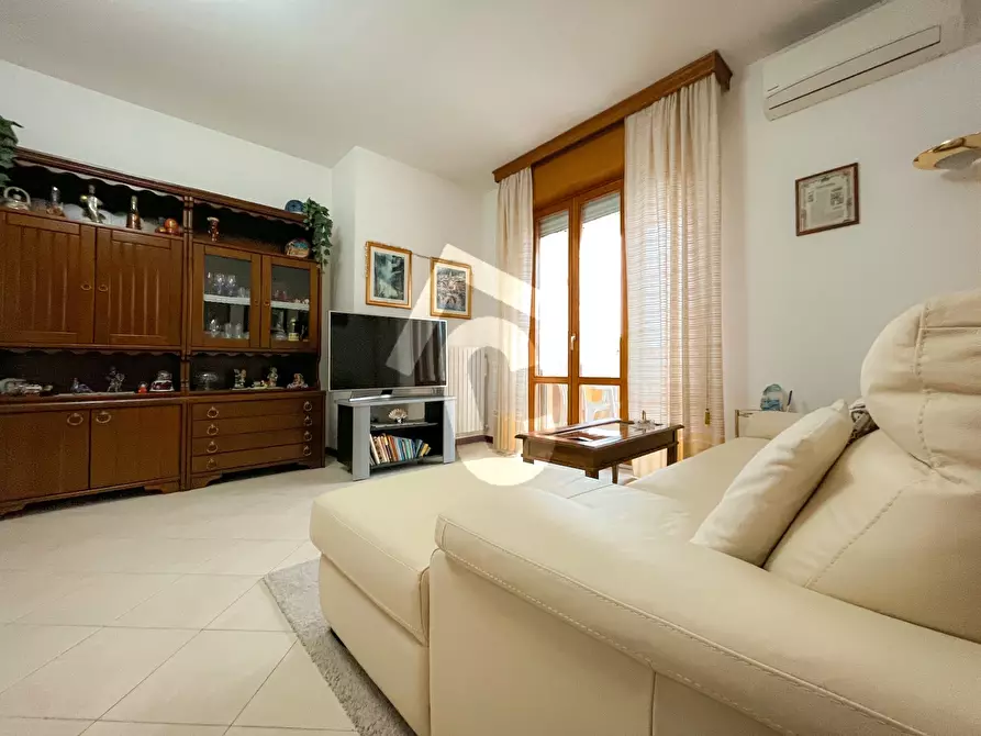 Immagine 3 di Appartamento in vendita  a Jesi