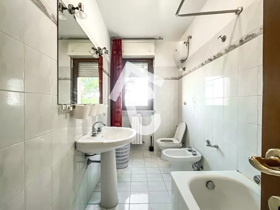 Immagine 15 di Quadrilocale in vendita  a Monsano