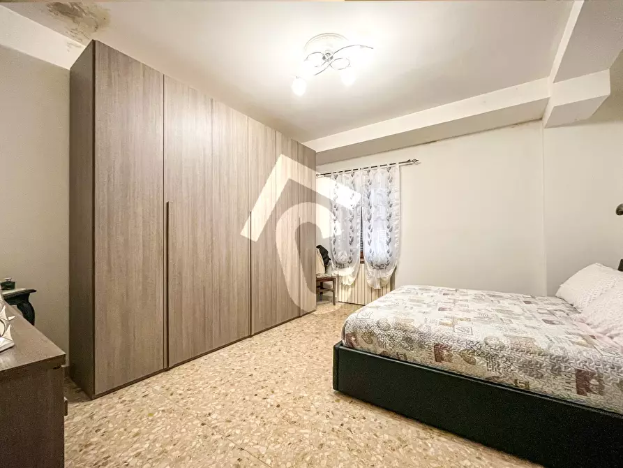 Immagine 14 di Appartamento in vendita  a Jesi