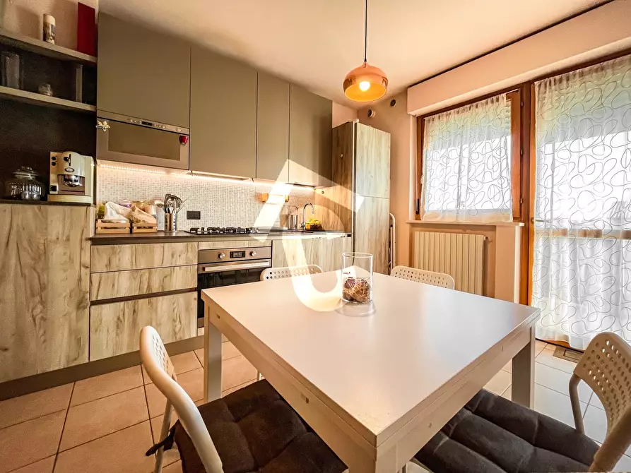 Immagine 2 di Bilocale in vendita  a Maiolati Spontini