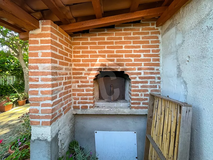 Immagine 5 di Casa indipendente in vendita  a Jesi