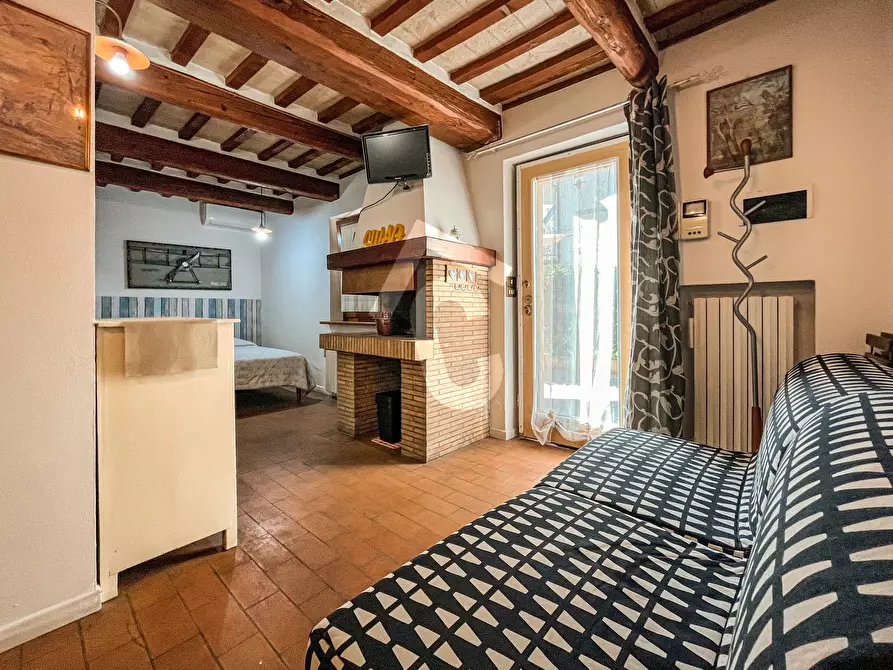 Immagine 3 di Appartamento in vendita  a Jesi