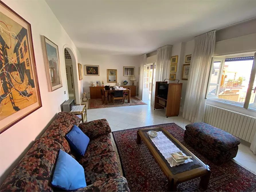 Immagine 28 di Quadrilocale in vendita  in Via Paolo Cappa a Finale Ligure