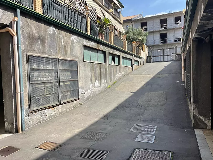 Immagine 16 di Appartamento in vendita  a Tremestieri Etneo