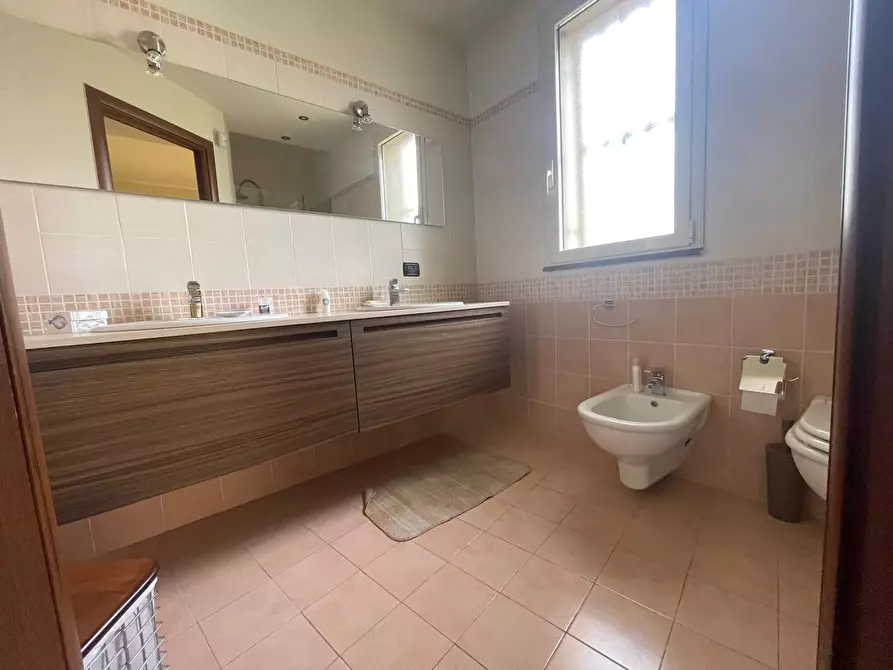 Immagine 14 di Villa in vendita  a Ragalna