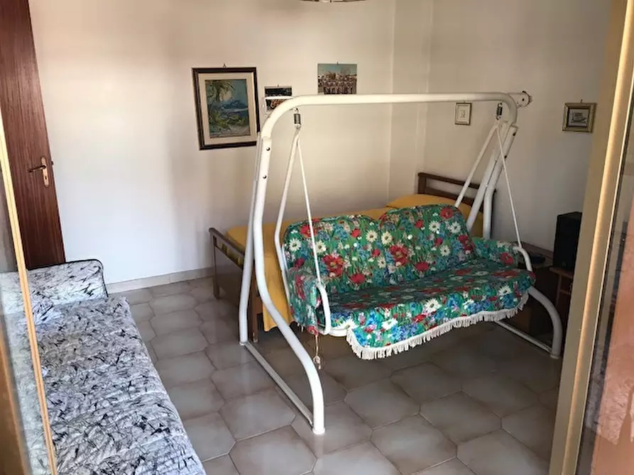 Immagine 5 di Appartamento in vendita  a Acireale