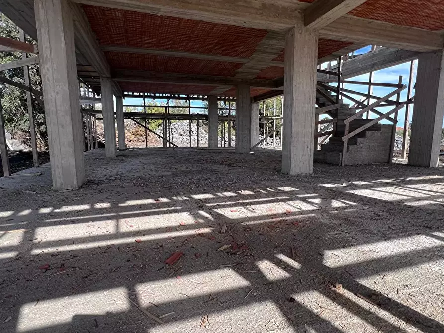 Immagine 18 di Villa in vendita  a Pedara