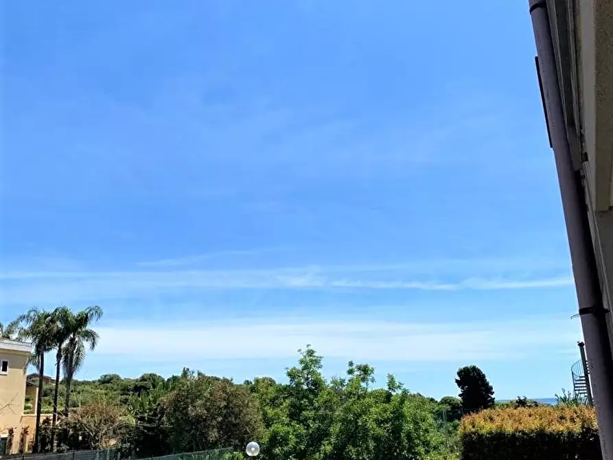 Immagine 14 di Appartamento in vendita  a Acireale