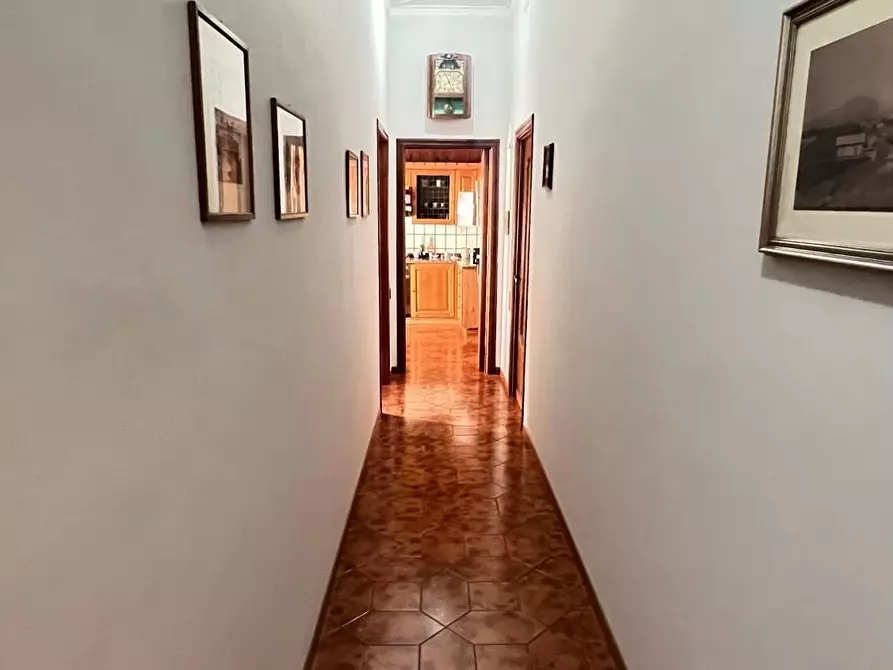 Immagine 10 di Casa indipendente in vendita  a Tremestieri Etneo