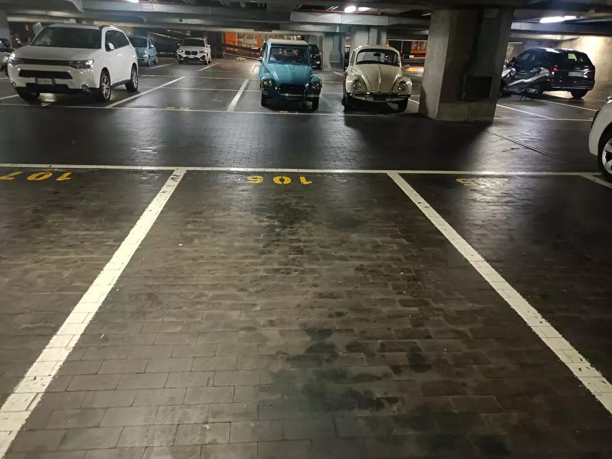 Immagine 45 di Bilocale in vendita  in Vico Squarciafico a Genova