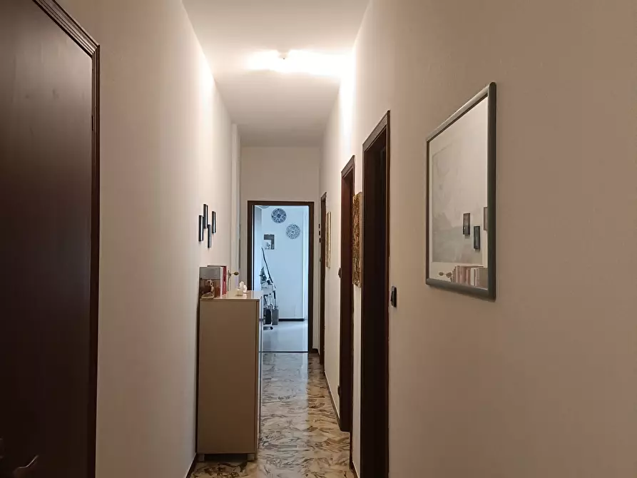Immagine 6 di Trilocale in vendita  in Via Venezia 10 a Genova