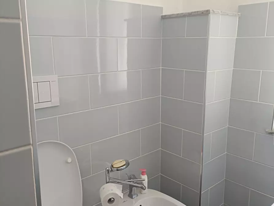 Immagine 21 di Pentalocale in vendita  in Via Paolo Antonio de Cavero 8 a Genova