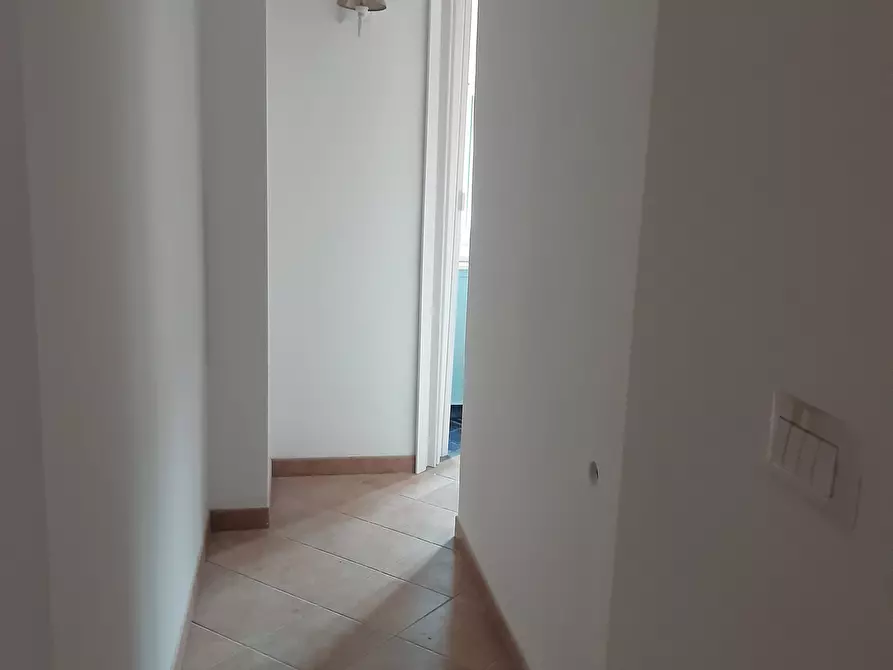 Immagine 16 di Bilocale in vendita  in Via Beata Chiara 9 a Genova