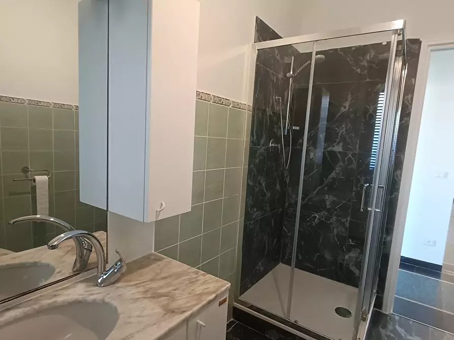 Immagine 23 di Appartamento in affitto  in Via Canevari 24 a Genova