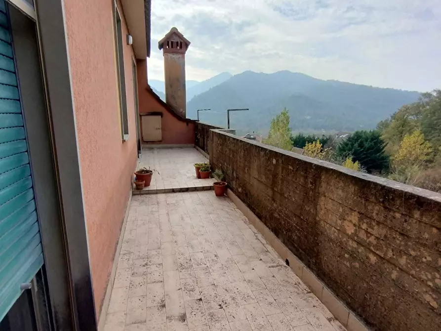 Immagine 19 di Appartamento in vendita  in Via Cristoforo Colombo 12 a Casella