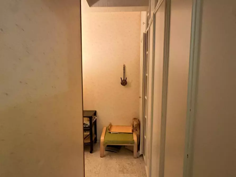 Immagine 11 di Bilocale in vendita  in Viale Enrico Millo a Chiavari