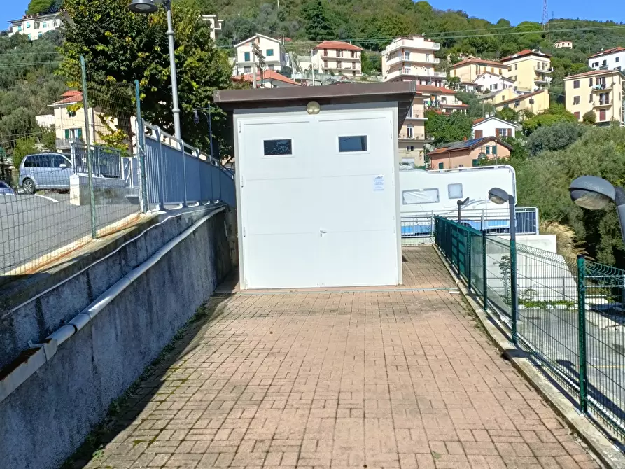 Immagine 2 di Garage in vendita  in Via Nuova Cantalupo 1 a Varazze