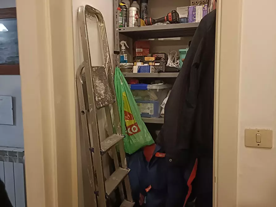 Immagine 19 di Bilocale in vendita  in Via Mantova 15 a Genova