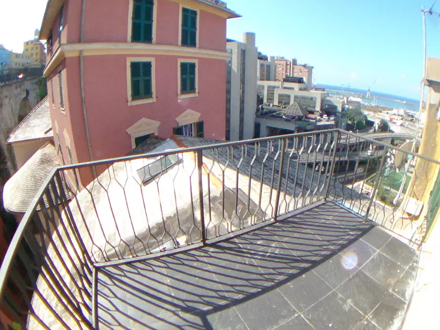 Immagine 1 di Appartamento in affitto  in Vico di Campopisano 10 a Genova