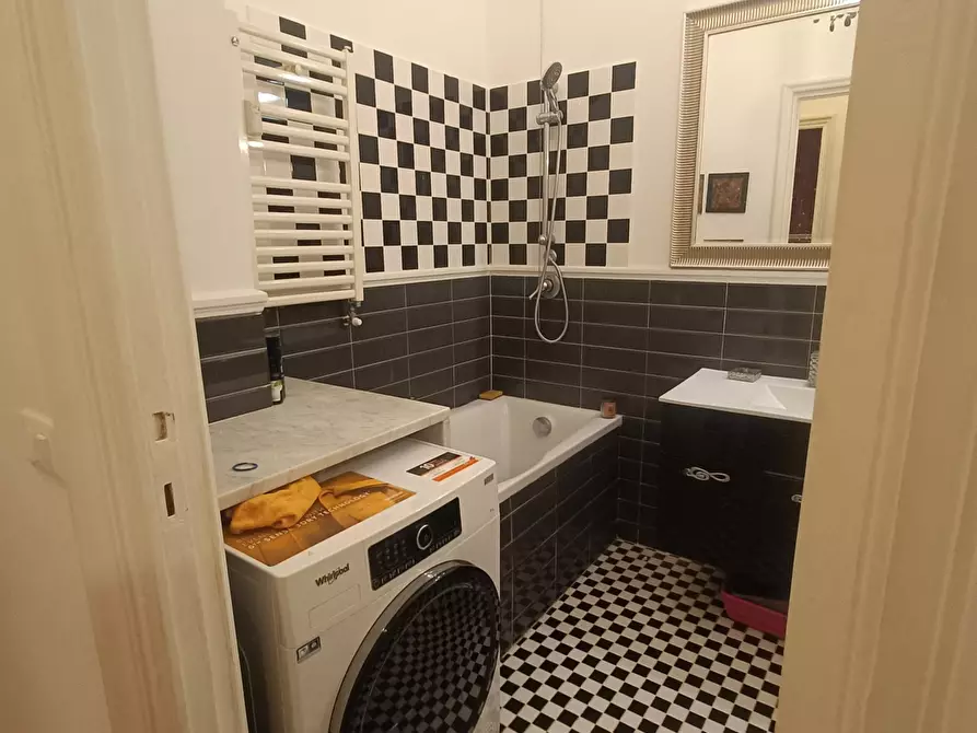 Immagine 66 di Appartamento in vendita  in Via Nizza 8 a Genova