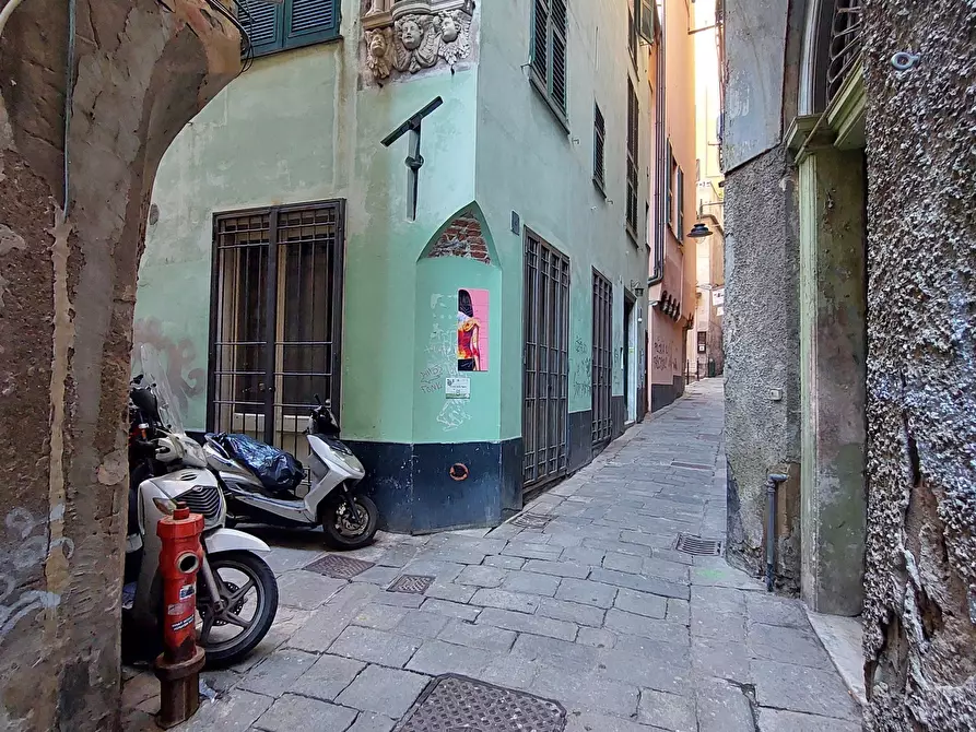 Immagine 17 di Bilocale in vendita  in Vico del Papa 2 a Genova