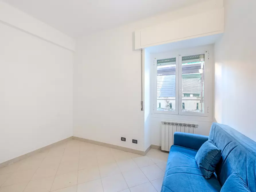 Immagine 37 di Pentalocale in vendita  in Vico Tana 1 a Genova