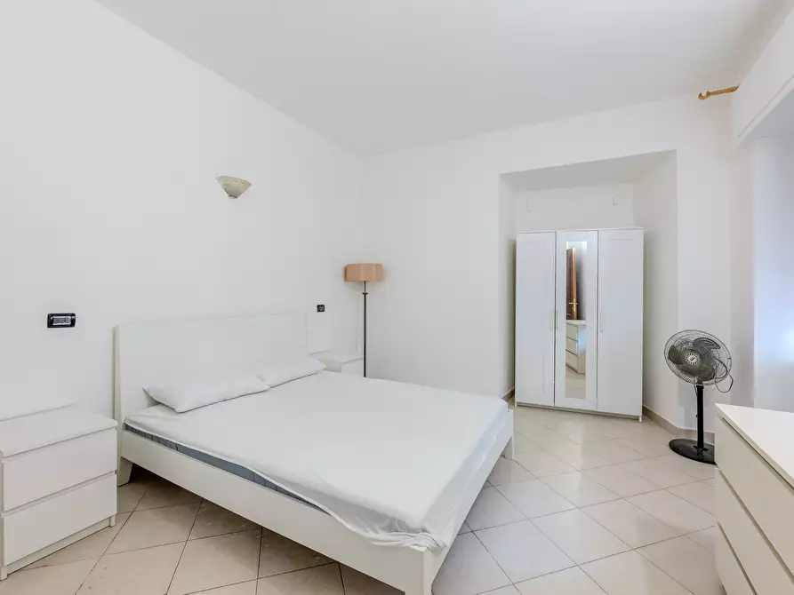 Immagine 40 di Pentalocale in vendita  in Vico Tana 1 a Genova