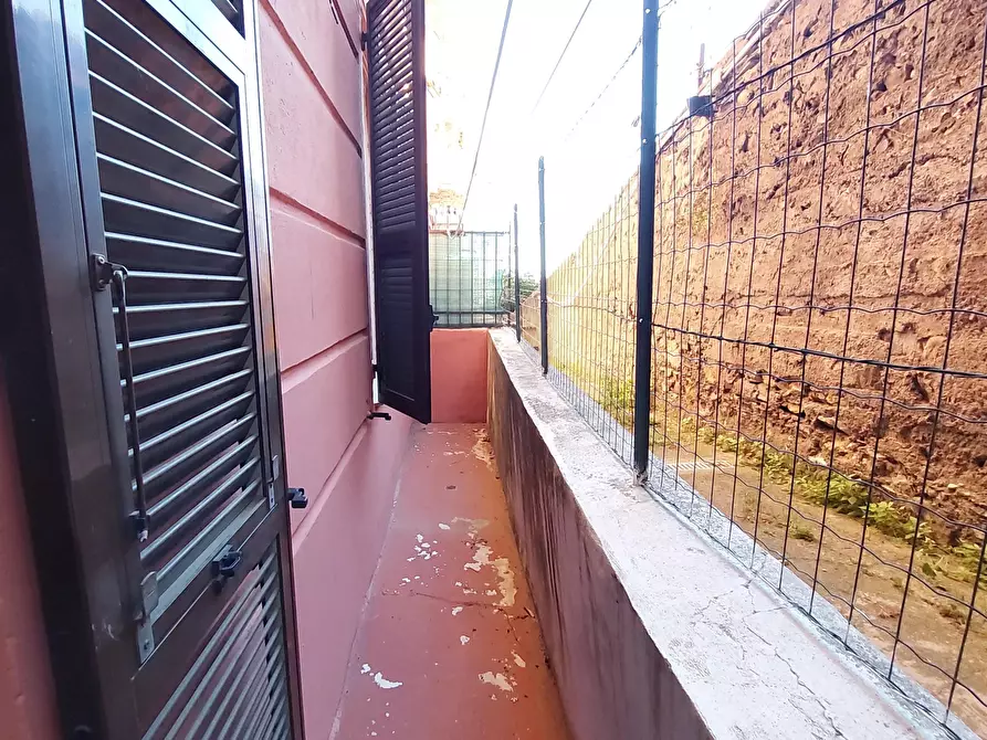 Immagine 19 di Trilocale in vendita  in Corso Magenta a Genova