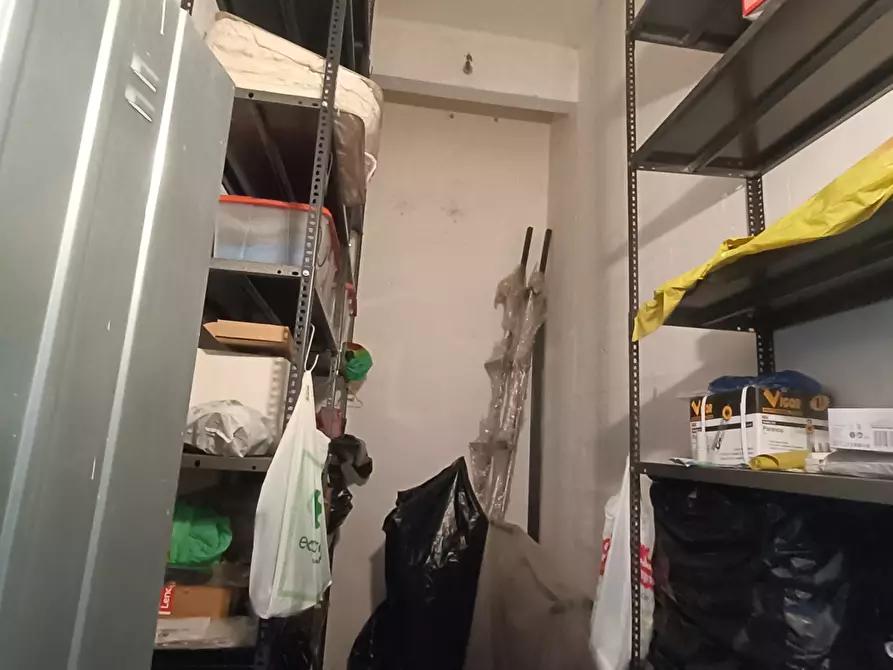 Immagine 36 di Bilocale in vendita  in Via Mantova 15 a Genova