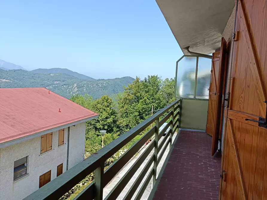 Immagine 14 di Appartamento in vendita  in Salita San Salnatore 52 a Roburent