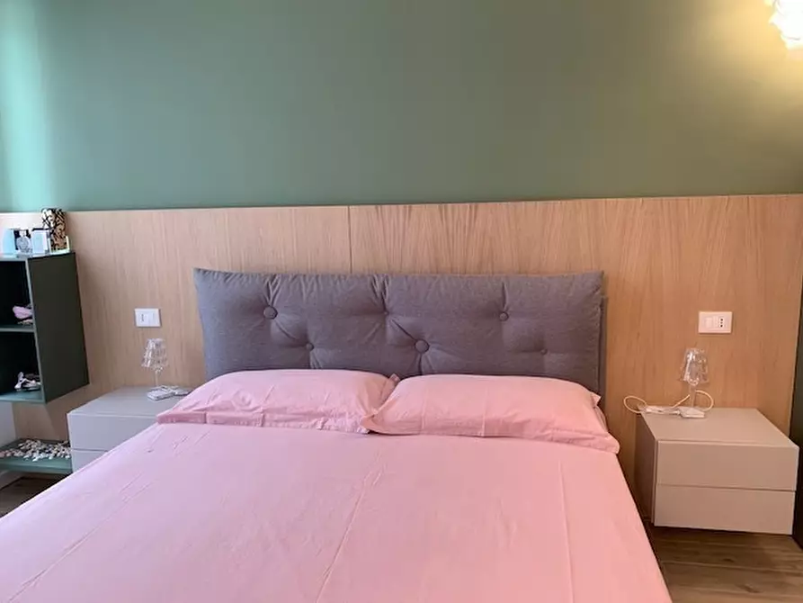 Immagine 10 di Trilocale in vendita  in Via Roma a Alassio