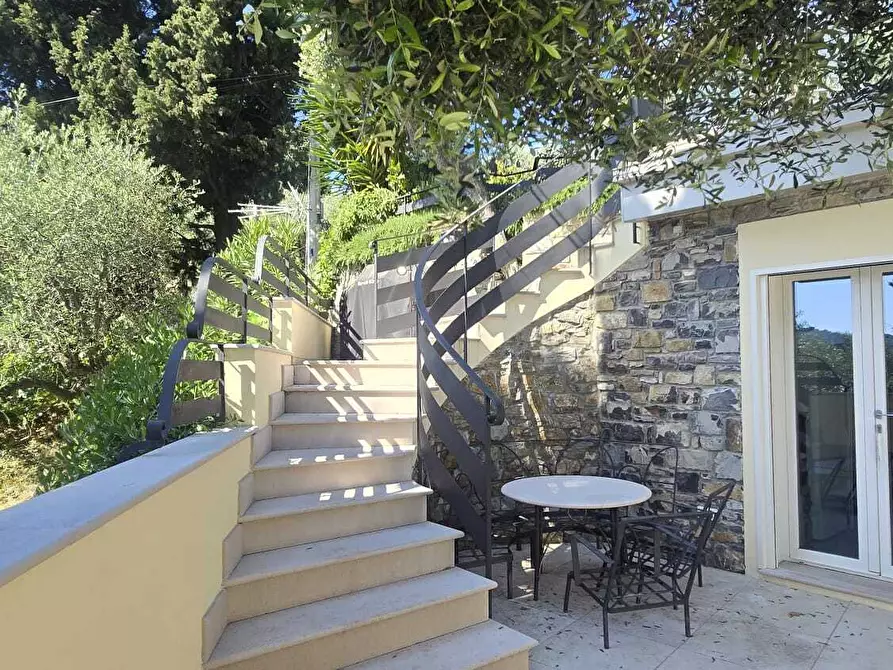 Immagine 35 di Villa in vendita  in Via San Leonardo 51 a Diano Marina
