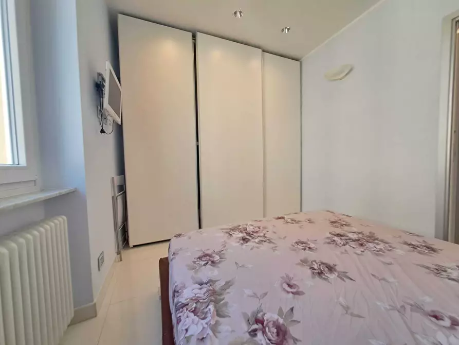 Immagine 10 di Quadrilocale in vendita  in via bogliolo 7 a Alassio