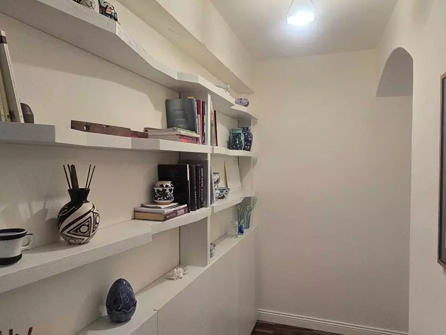 Immagine 21 di Trilocale in vendita  in Via Tommaso Pertica 52 a Finale Ligure