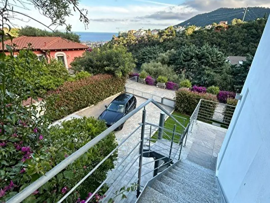 Immagine 55 di Villa in vendita  in Via Adelasia 139 a Alassio