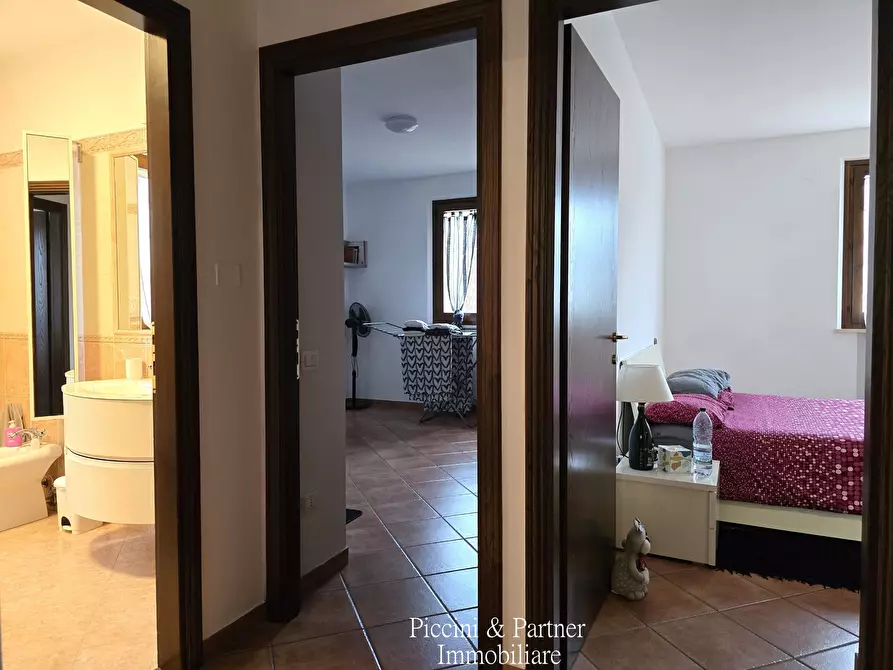 Immagine 29 di Pentalocale in vendita  in Via di Pretola a Paciano